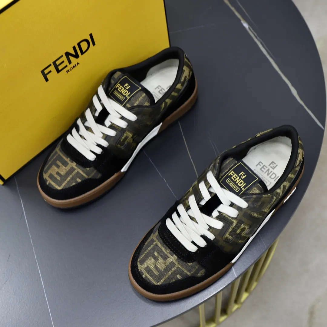 Ex-factory price: 580🔥Couple model (top original order) Brand: FENDI Size: 35-44 (customized for men 38 and 45) Grade: original order quality high version Material: imported original cowhide stitching➕ high-quality and comfortable lining original TPU lightweight non-slip outsole Style category: travel fashion casual shoes versatile trend